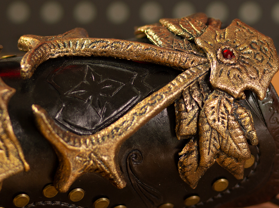 Ezio Auditore's left gauntlet from Assassin's Creed.